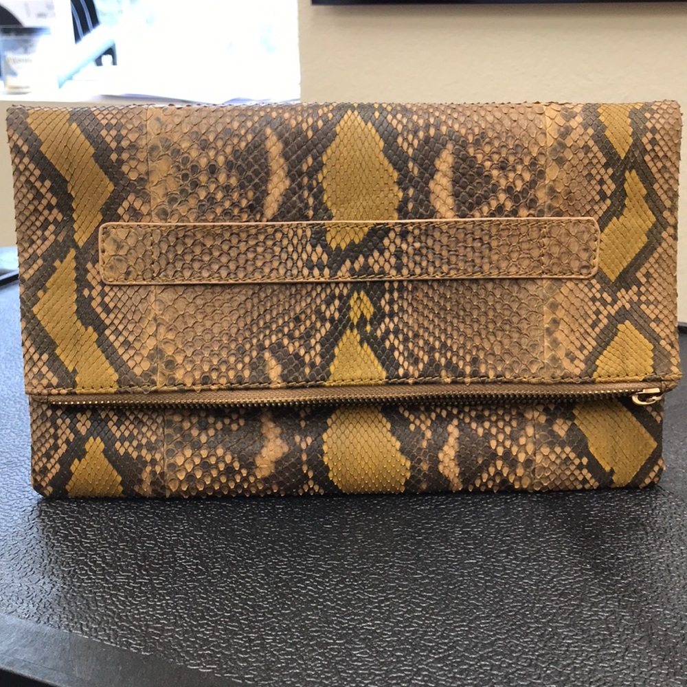 Presmer snakeskin clutch